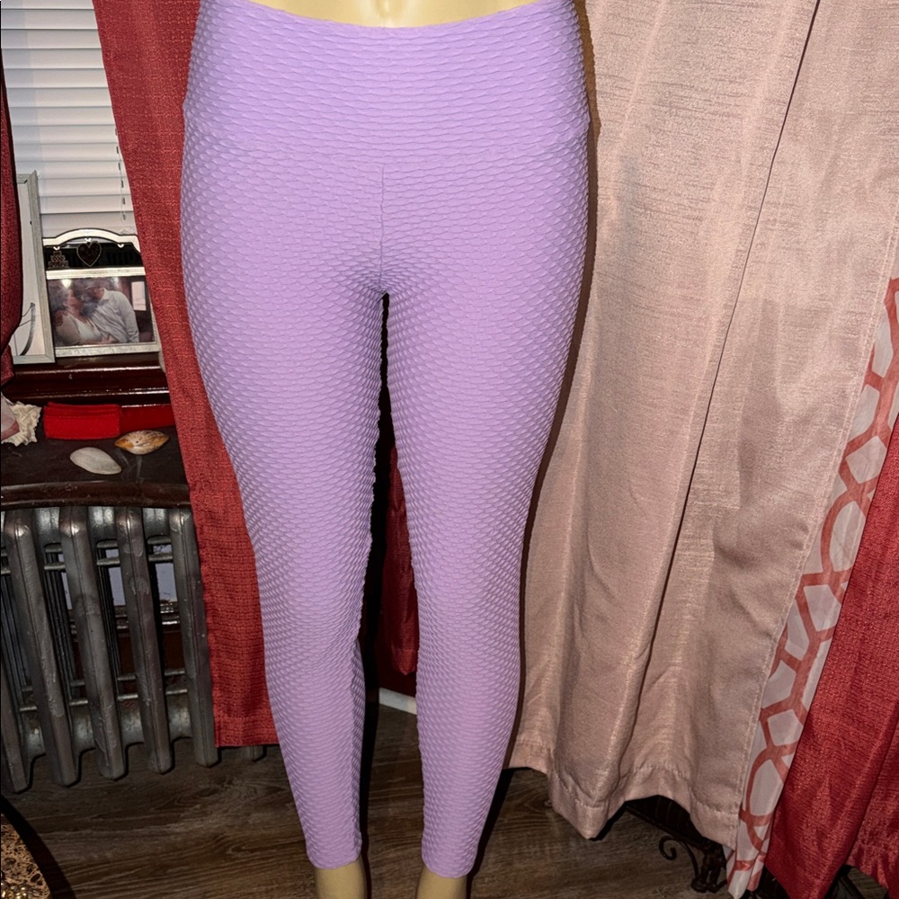 Booty by Brabants Lilac Textured Leggings